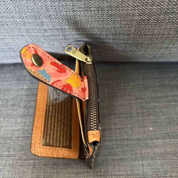 NWT PATRICIA NASH CASSIS ID CARDHOLDER MINI WALLET - Picture 8 of 12